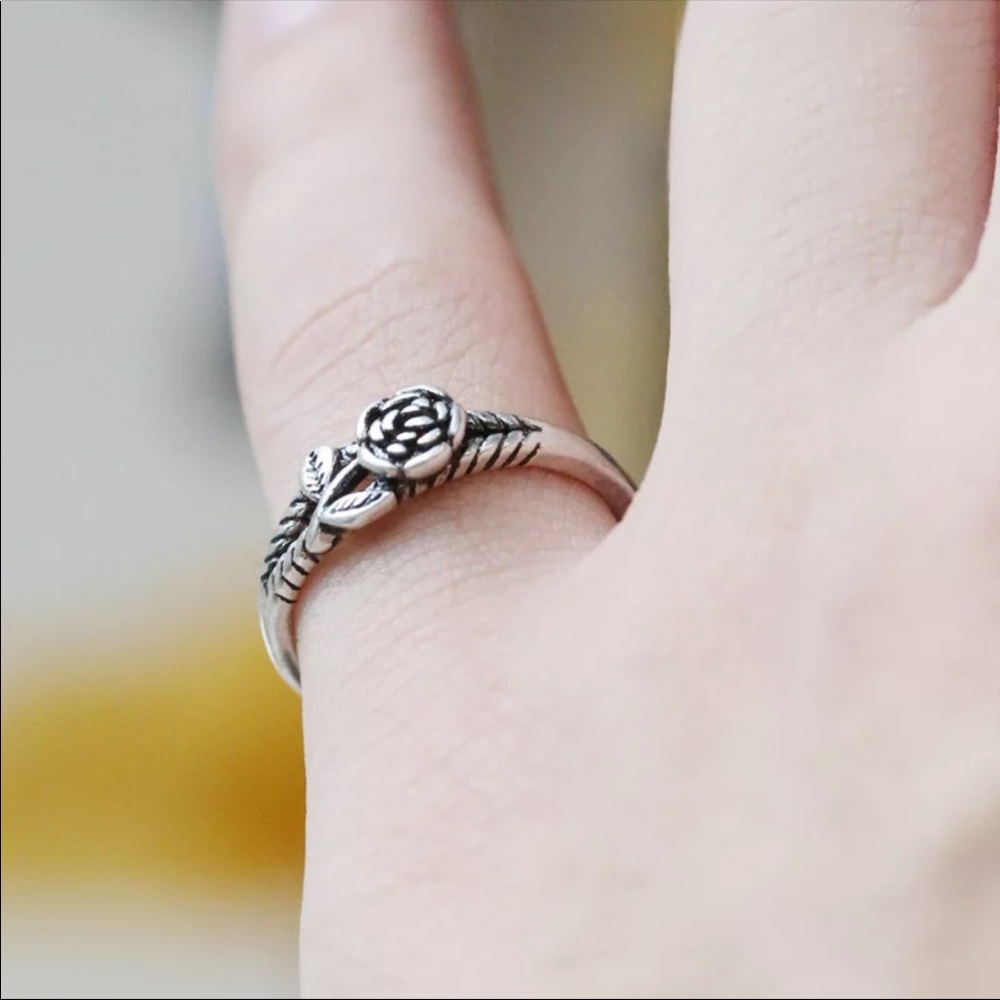 New Vintage Rose Flower Shape Women’s Ring - Picture 6 of 6